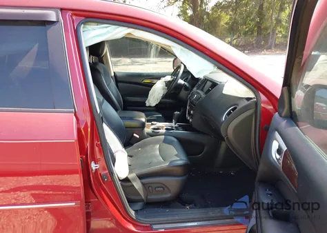 2013 Nissan Pathfinder Sl z USA, uszkodzony, nr VIN 5N1AR2MM7DC632447